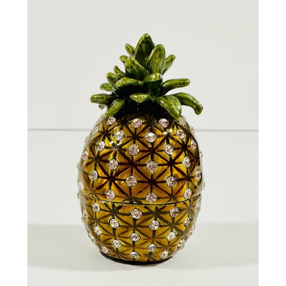 Jeweled Pineapple Hinged Trinket Ring Box With Sparkling Rhinestones & Magnetic - Picture 4 of 13